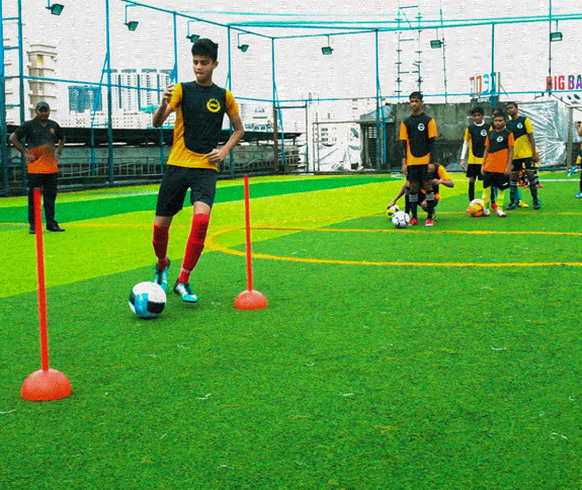 Football turf and outdoor sports field